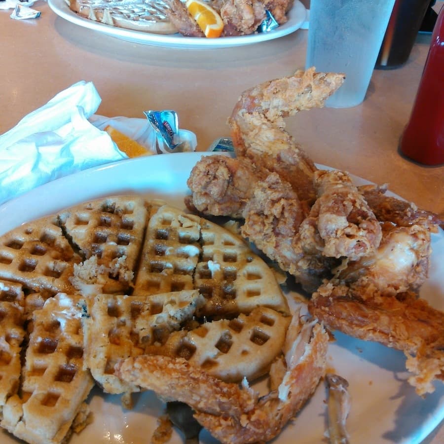 The Bear: Featured Restaurants