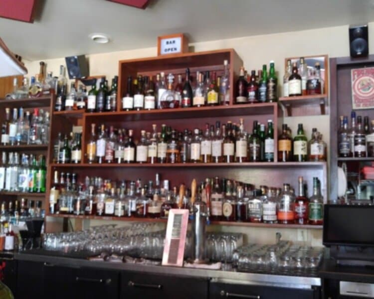 Zig Zag Cafe
