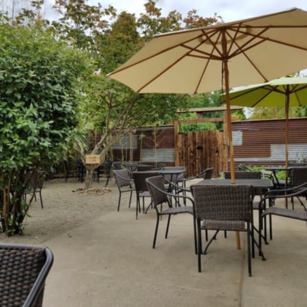 Zenbu Lounge